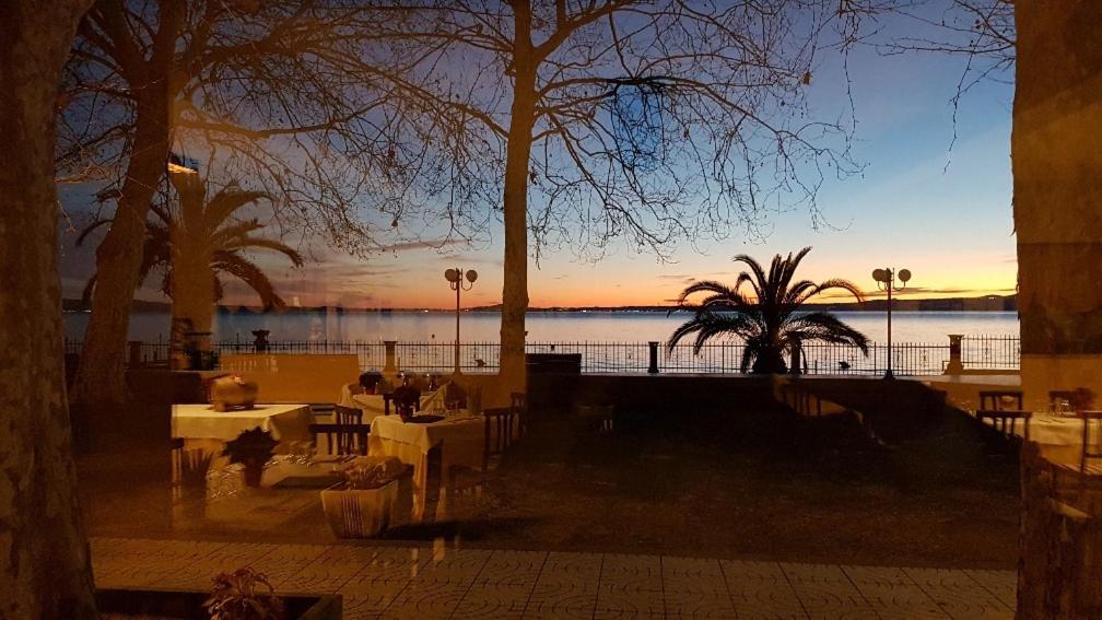 Hotel Eden Sul Lago Bolsena Exteriör bild