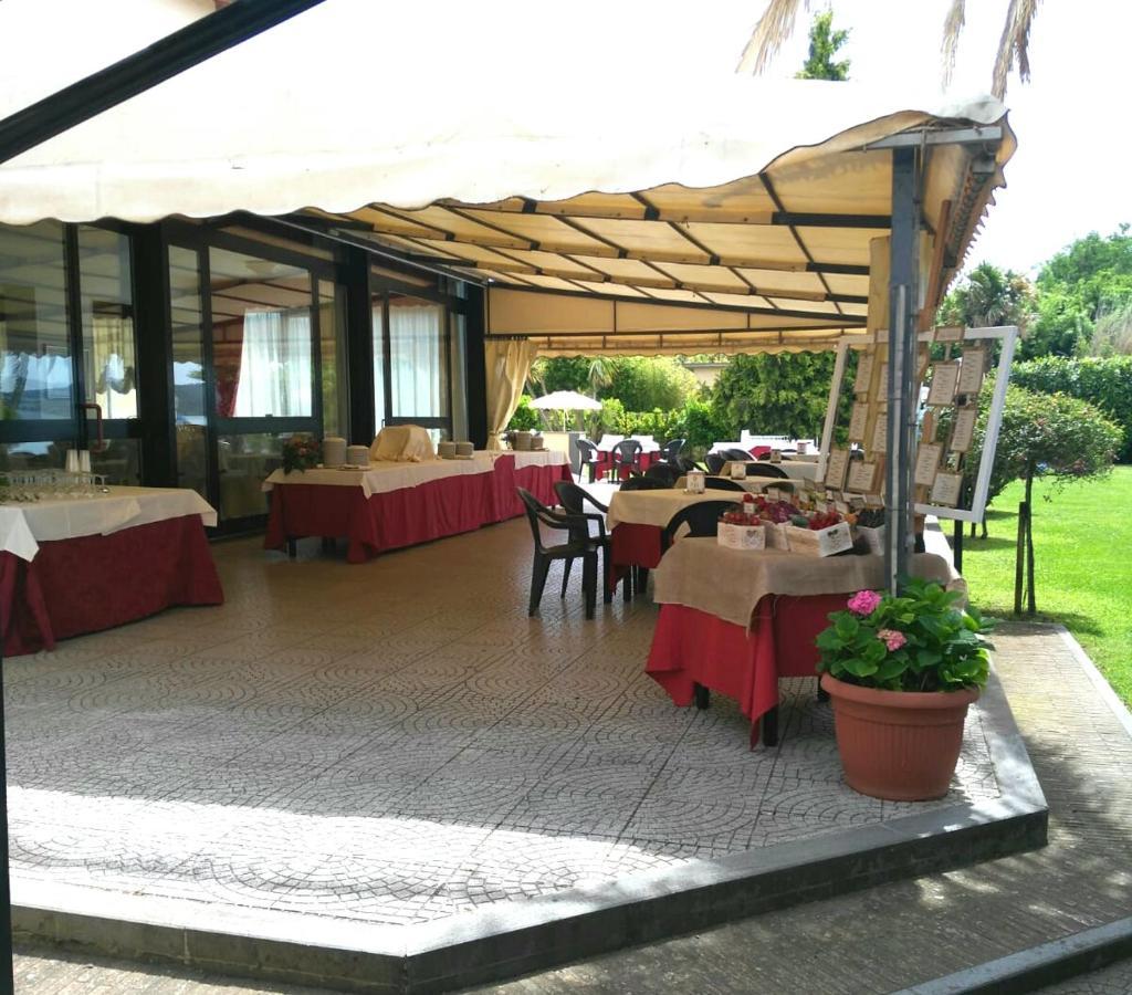 Hotel Eden Sul Lago Bolsena Exteriör bild