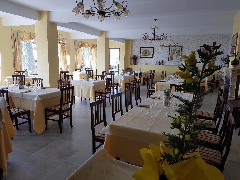 Hotel Eden Sul Lago Bolsena Exteriör bild
