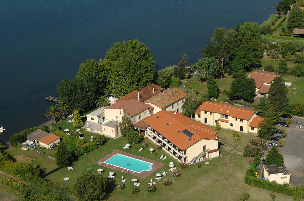 Hotel Eden Sul Lago Bolsena Exteriör bild
