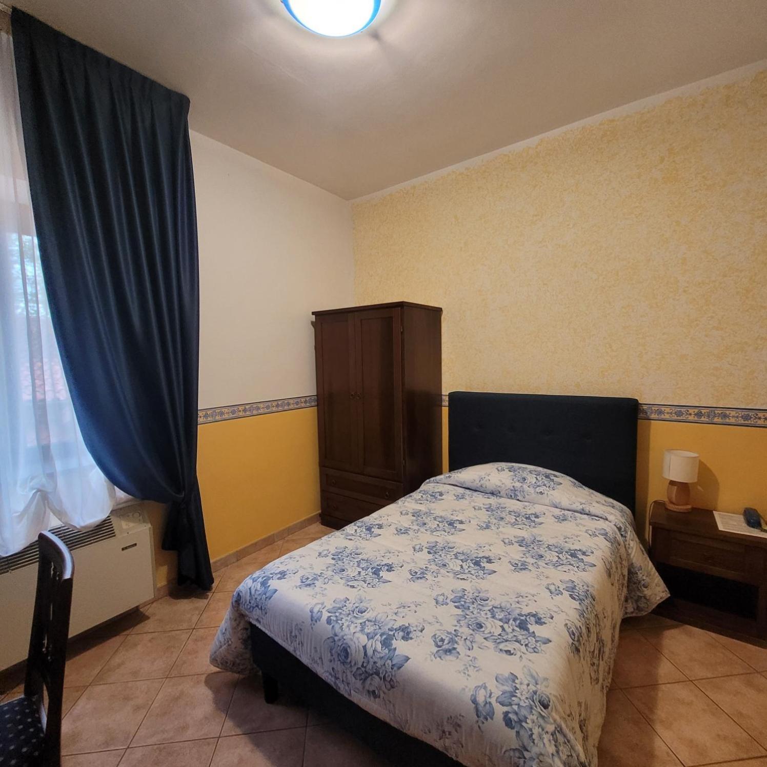 Hotel Eden Sul Lago Bolsena Exteriör bild