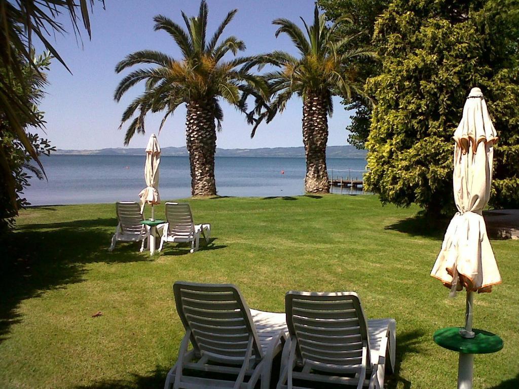 Hotel Eden Sul Lago Bolsena Exteriör bild