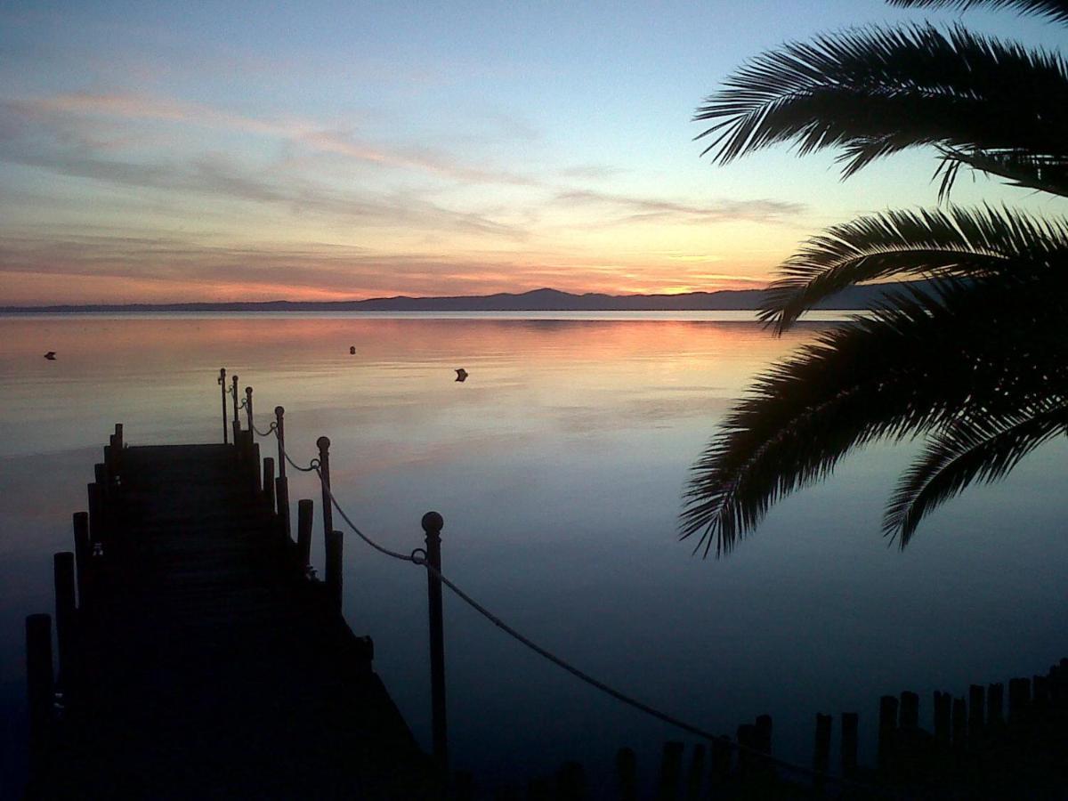 Hotel Eden Sul Lago Bolsena Exteriör bild